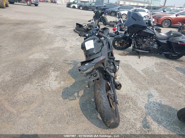 MH3RH06N8JK004081 Yamaha YZFR3