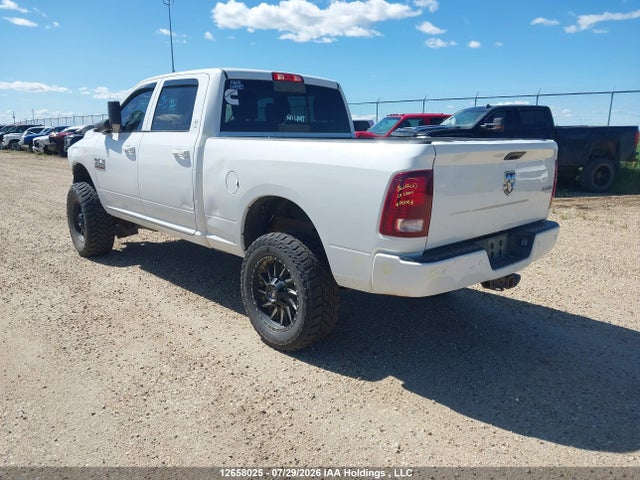 RAM 2500 Laramie 2018 3C6UR5FJXJG182055 Image 3