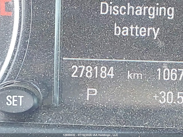 2013 Audi Q5 Premium მანქანა იყიდება აუქციონზე, vin: WA1MGCFP3DA038299, აუქციონის ნომერი: 12658032