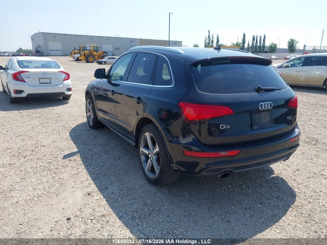 2013 Audi Q5 Premium მანქანა იყიდება აუქციონზე, vin: WA1MGCFP3DA038299, აუქციონის ნომერი: 12658032