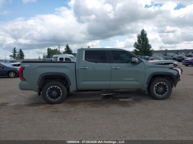 Toyota Tundra Crewmax Limited 2024 5TFJA5DB1RX220102 Image 14