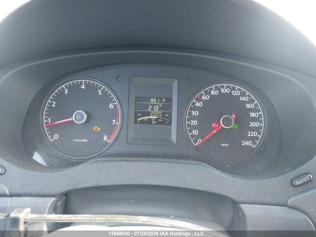 2014 Volkswagen Jetta 2.0l Trendline+ მანქანა იყიდება აუქციონზე, vin: 3VW2K7AJ7EM248704, აუქციონის ნომერი: 12658040