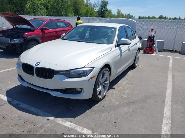 12658045 :رقم المزاد ، WBA3B3C50DF539055 vin ، 2013 Bmw 328i Xdrive مزاد بيع