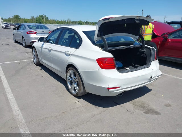 12658045 :رقم المزاد ، WBA3B3C50DF539055 vin ، 2013 Bmw 328i Xdrive مزاد بيع