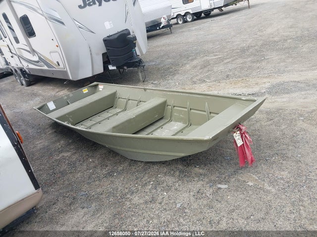 Lowe Fishing L1040 Jon Boat 2015 LWC07149F515 главное изображение