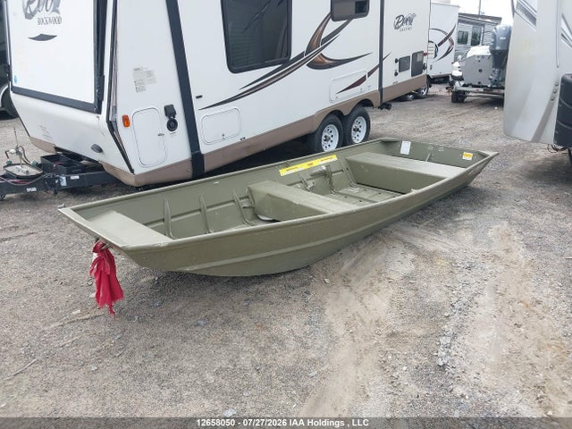 Продаж на аукціоні авто 2015 Lowe Fishing L1040 Jon Boat, vin: LWC07149F515, номер лоту: 12658050