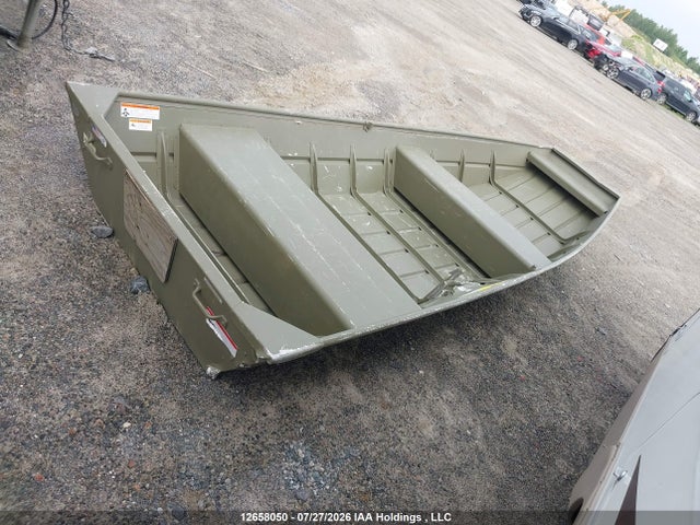 Продаж на аукціоні авто 2015 Lowe Fishing L1040 Jon Boat, vin: LWC07149F515, номер лоту: 12658050