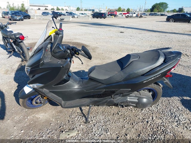 Suzuki An400 A 2024 JS1DU11J6R7100251 Image 2