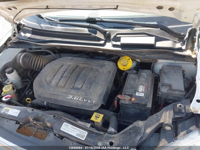 12658064 :رقم المزاد ، 2C4RC1BG6FR696988 vin ، 2015 Chrysler Town & Country Touring مزاد بيع