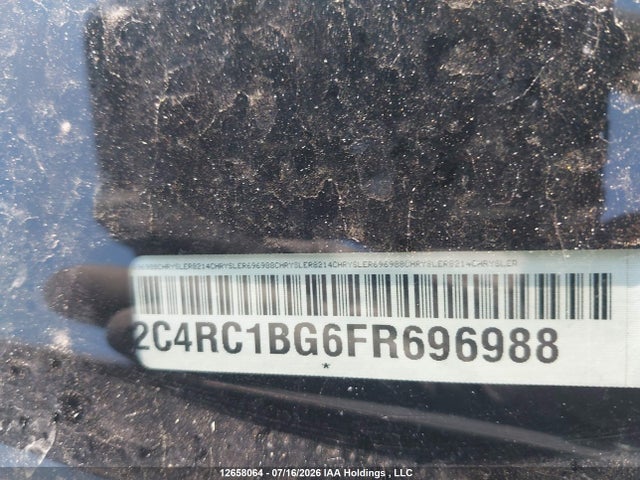 12658064 :رقم المزاد ، 2C4RC1BG6FR696988 vin ، 2015 Chrysler Town & Country Touring مزاد بيع