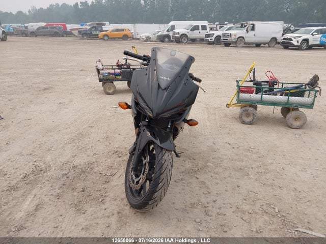 Продаж на аукціоні авто 2016 Honda Cbr500 Ra-abs, vin: MLHPC4425G5300023, номер лоту: 12658066