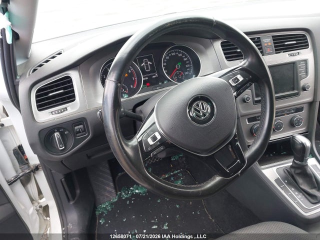 Продаж на аукціоні авто 2016 Volkswagen Golf 1.8 Tsi Comfortline/1.8 Tsi Highline/1.8 Tsi Trendline, vin: 3VW217AU1GM034470, номер лоту: 12658071