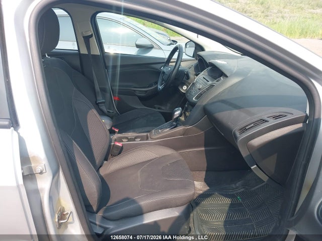 12658074 :رقم المزاد ، 1FADP3K24FL271380 vin ، 2015 Ford Focus مزاد بيع