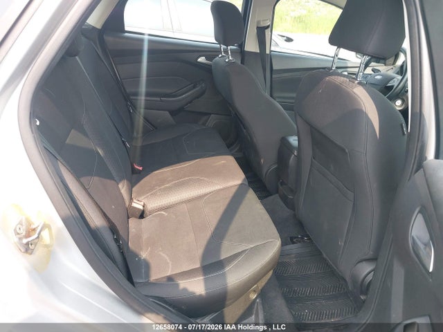 12658074 :رقم المزاد ، 1FADP3K24FL271380 vin ، 2015 Ford Focus مزاد بيع