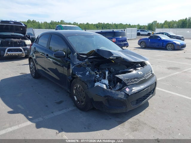 12658076 :رقم المزاد ، KNADM5A32F6987473 vin ، 2015 Kia Rio Ex/lx/lx+/sx مزاد بيع
