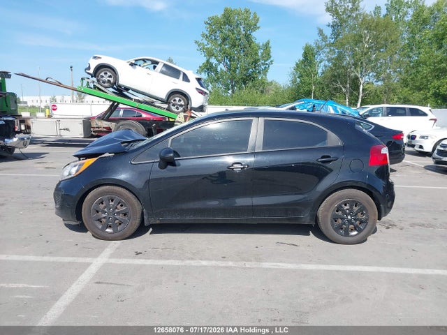 12658076 :رقم المزاد ، KNADM5A32F6987473 vin ، 2015 Kia Rio Ex/lx/lx+/sx مزاد بيع