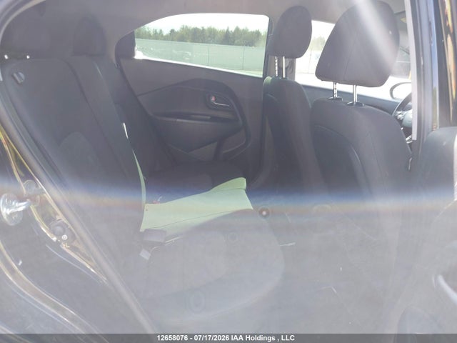 12658076 :رقم المزاد ، KNADM5A32F6987473 vin ، 2015 Kia Rio Ex/lx/lx+/sx مزاد بيع
