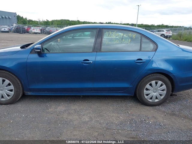 12658078 :رقم المزاد ، 3VW2K7AJ7FM303511 vin ، 2015 Volkswagen Jetta 2.0l Trendline/2.0l Trendline+ مزاد بيع