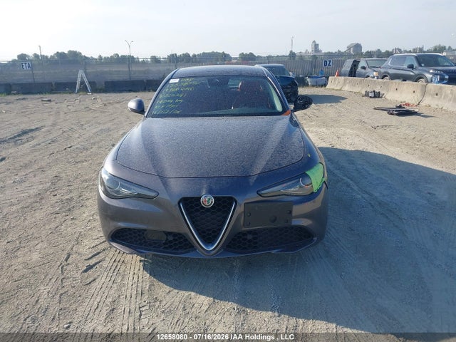 Alfa Romeo GIULIA TI 2017 ZARFAEEN4H7562341 Image 13