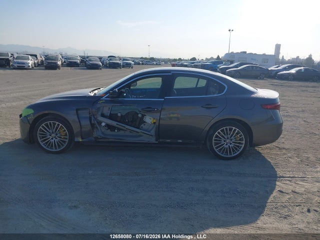 Alfa Romeo GIULIA TI 2017 ZARFAEEN4H7562341 Image 15