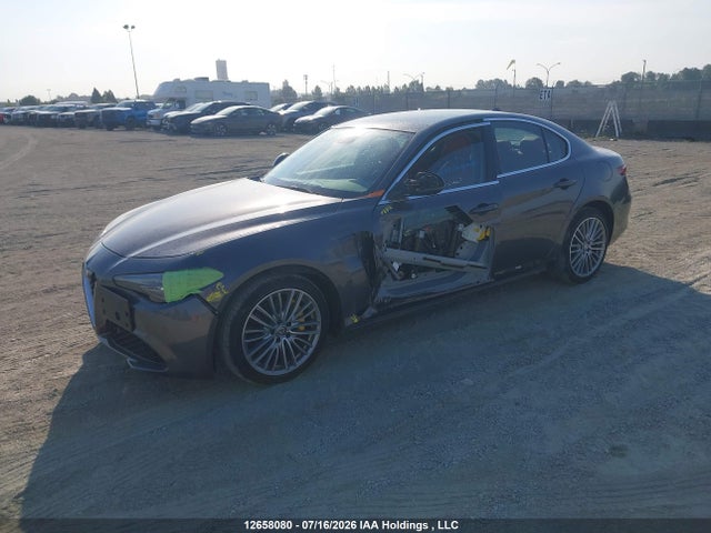 Alfa Romeo GIULIA TI 2017 ZARFAEEN4H7562341 Image 2