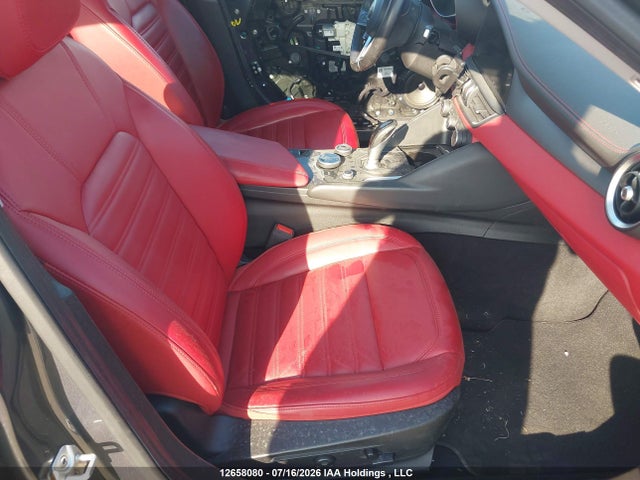 ZARFAEEN4H7562341 Alfa Romeo GIULIA TI