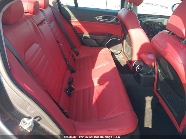 Alfa Romeo GIULIA TI 2017 ZARFAEEN4H7562341 Image 8