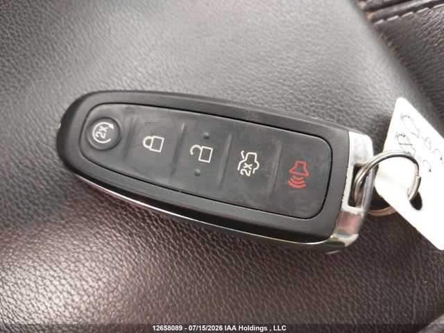 Продаж на аукціоні авто 2017 Ford Escape Titanium, vin: 1FMCU9J9XHUD46902, номер лоту: 12658089