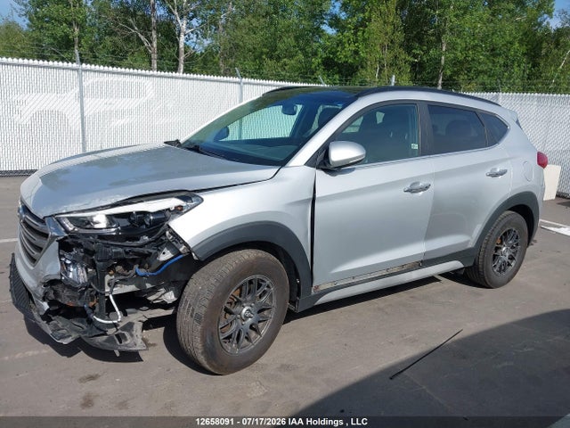 Продажа на аукционе авто 2017 Hyundai Tucson, vin: KM8J3CA27HU415717, номер лота: 12658091