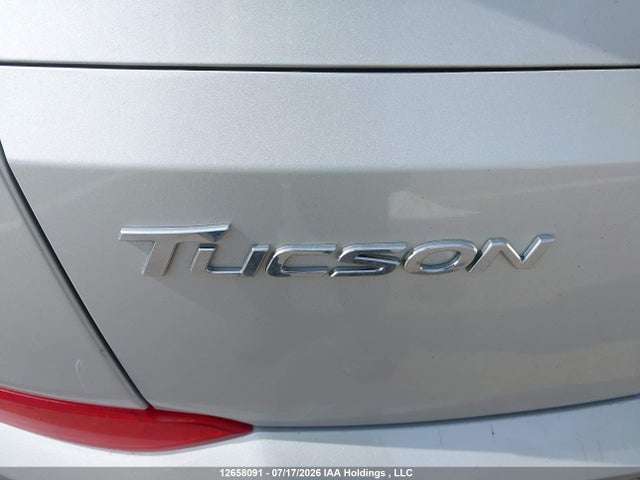 Продажа на аукционе авто 2017 Hyundai Tucson, vin: KM8J3CA27HU415717, номер лота: 12658091