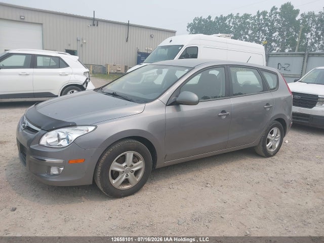 12658101 :رقم المزاد ، KMHDC8AE3BU105916 vin ، 2011 Hyundai Elantra Touring Gls/se مزاد بيع