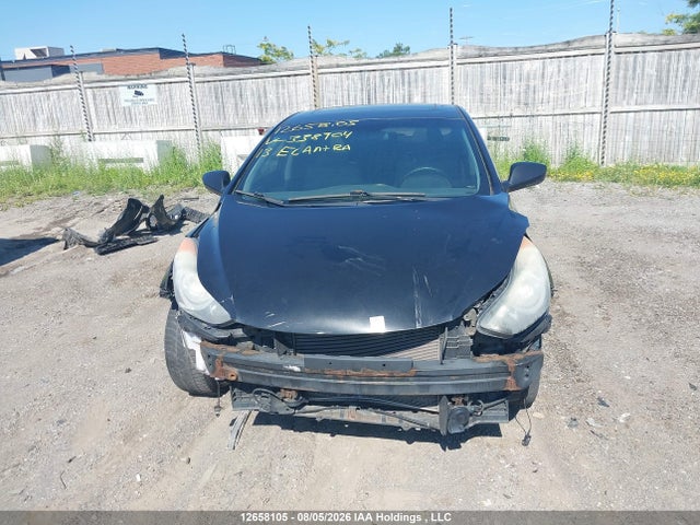 2013 Hyundai Elantra Gls მანქანა იყიდება აუქციონზე, vin: 5NPDH4AE5DH338904, აუქციონის ნომერი: 12658105