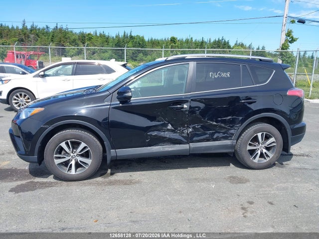 Toyota RAV4 LE 2018 2T3BFREV4JW756489 Image 6