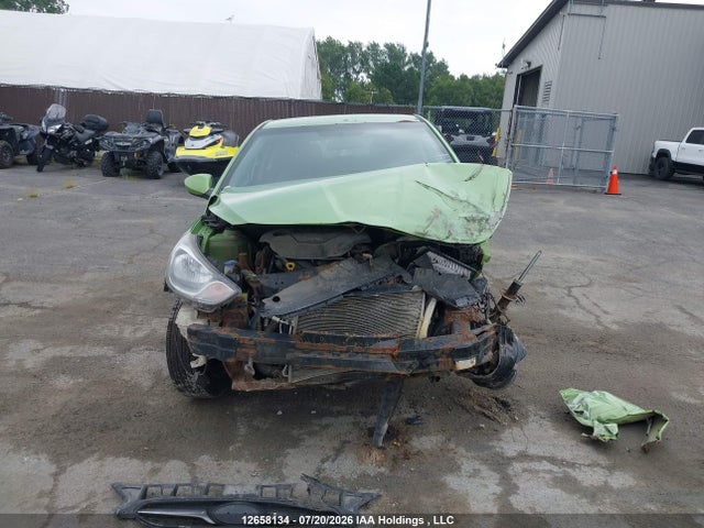 12658134 :رقم المزاد ، KMHCT5AE9DU086429 vin ، 2013 Hyundai Accent Gl مزاد بيع