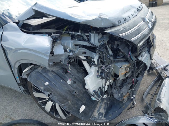 Продажа на аукционе авто 2025 Mitsubishi Outlander Sel, vin: JA4J4WA82SZ625783, номер лота: 12658147