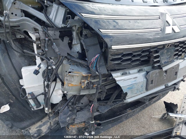 Продажа на аукционе авто 2025 Mitsubishi Outlander Sel, vin: JA4J4WA82SZ625783, номер лота: 12658147