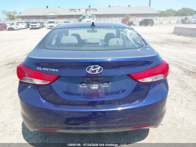 Продажа на аукционе авто 2013 Hyundai Elantra Gl, vin: 5NPDH4AE5DH372535, номер лота: 12658156