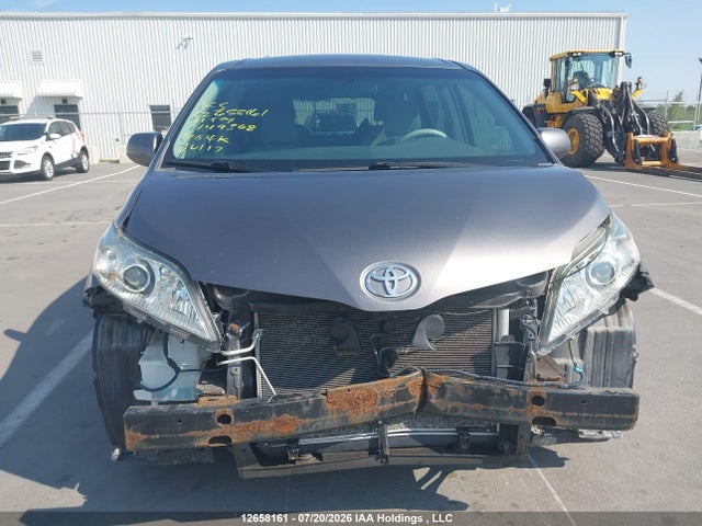 Продаж на аукціоні авто 2011 Toyota Sienna, vin: 5TDZK3DC0BS149368, номер лоту: 12658161