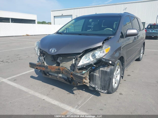 Продаж на аукціоні авто 2011 Toyota Sienna, vin: 5TDZK3DC0BS149368, номер лоту: 12658161