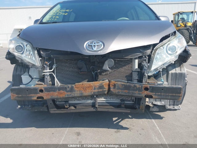 Продаж на аукціоні авто 2011 Toyota Sienna, vin: 5TDZK3DC0BS149368, номер лоту: 12658161