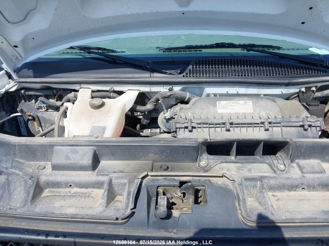 Chevrolet Express G2500 2023 1GCWGBFP1P1160771 Image 9