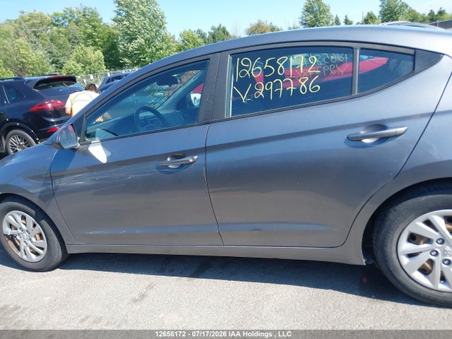 12658172 :رقم المزاد ، 5NPD74LFXJH297786 vin ، 2018 Hyundai Elantra Le مزاد بيع