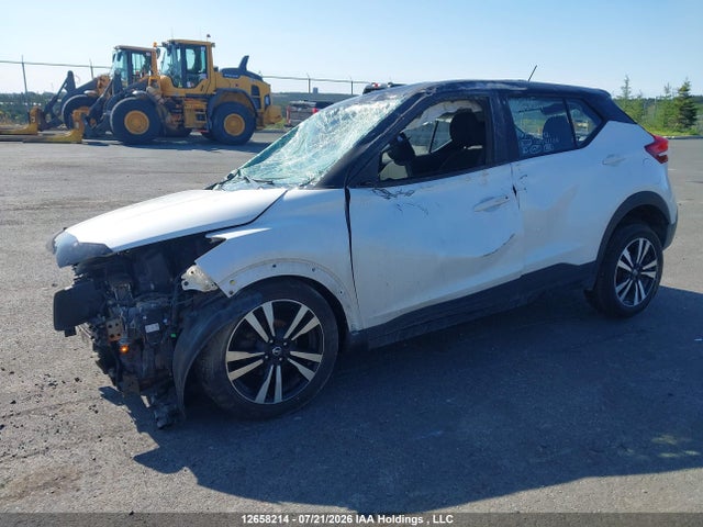 Nissan KICKS SV 2020 3N1CP5CV5LL541195 Image 2