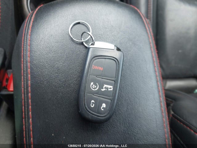 2016 Jeep Cherokee Trailhawk მანქანა იყიდება აუქციონზე, vin: 1C4PJMBS1GW365974, აუქციონის ნომერი: 12658215