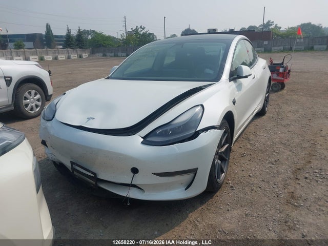 5YJ3E1EB9NF126493 Tesla Model 3 Long Range