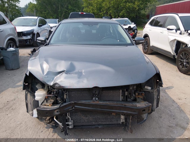 3VWD67AJ5GM303067 Volkswagen JETTA SE