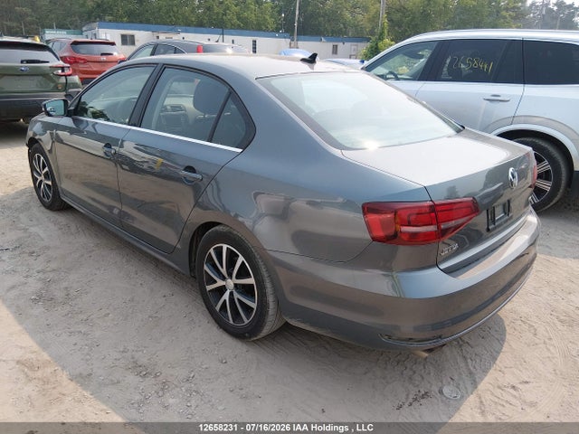 3VWD67AJ5GM303067 Volkswagen JETTA SE