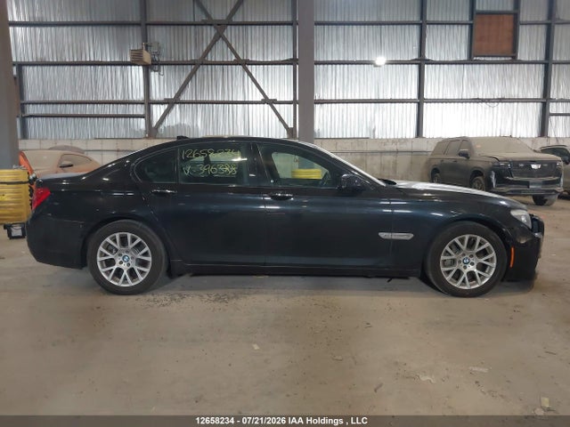 Продаж на аукціоні авто 2012 Bmw 750i Xdrive, vin: WBAKC6C59CC396388, номер лоту: 12658234