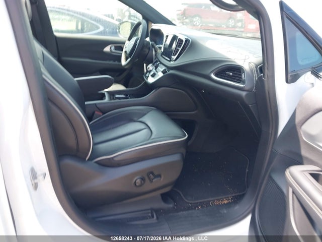 Продажа на аукционе авто 2025 Chrysler Pacifica Limited, vin: 2C4RC1GG1SR602471, номер лота: 12658243