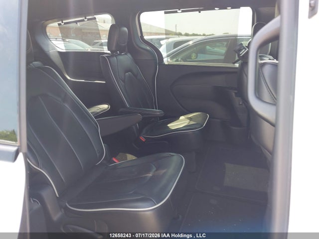Продаж на аукціоні авто 2025 Chrysler Pacifica Limited, vin: 2C4RC1GG1SR602471, номер лоту: 12658243